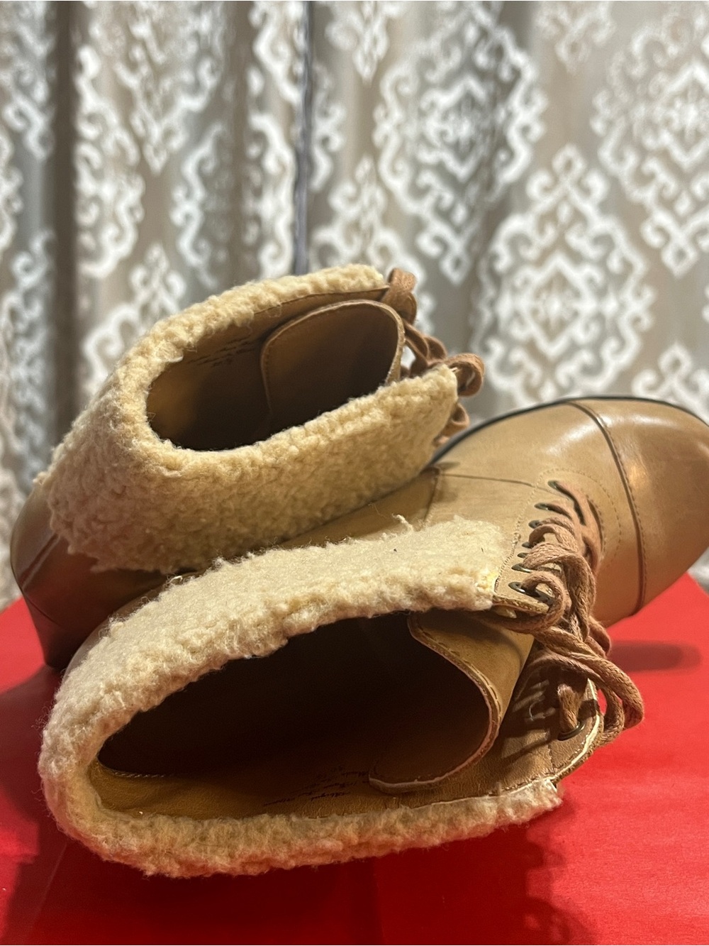 Women’s Lace-Up Tan Ankle Boots with Sherpa Collar Size 7 (EU 36.5) - Picture 7 of 8